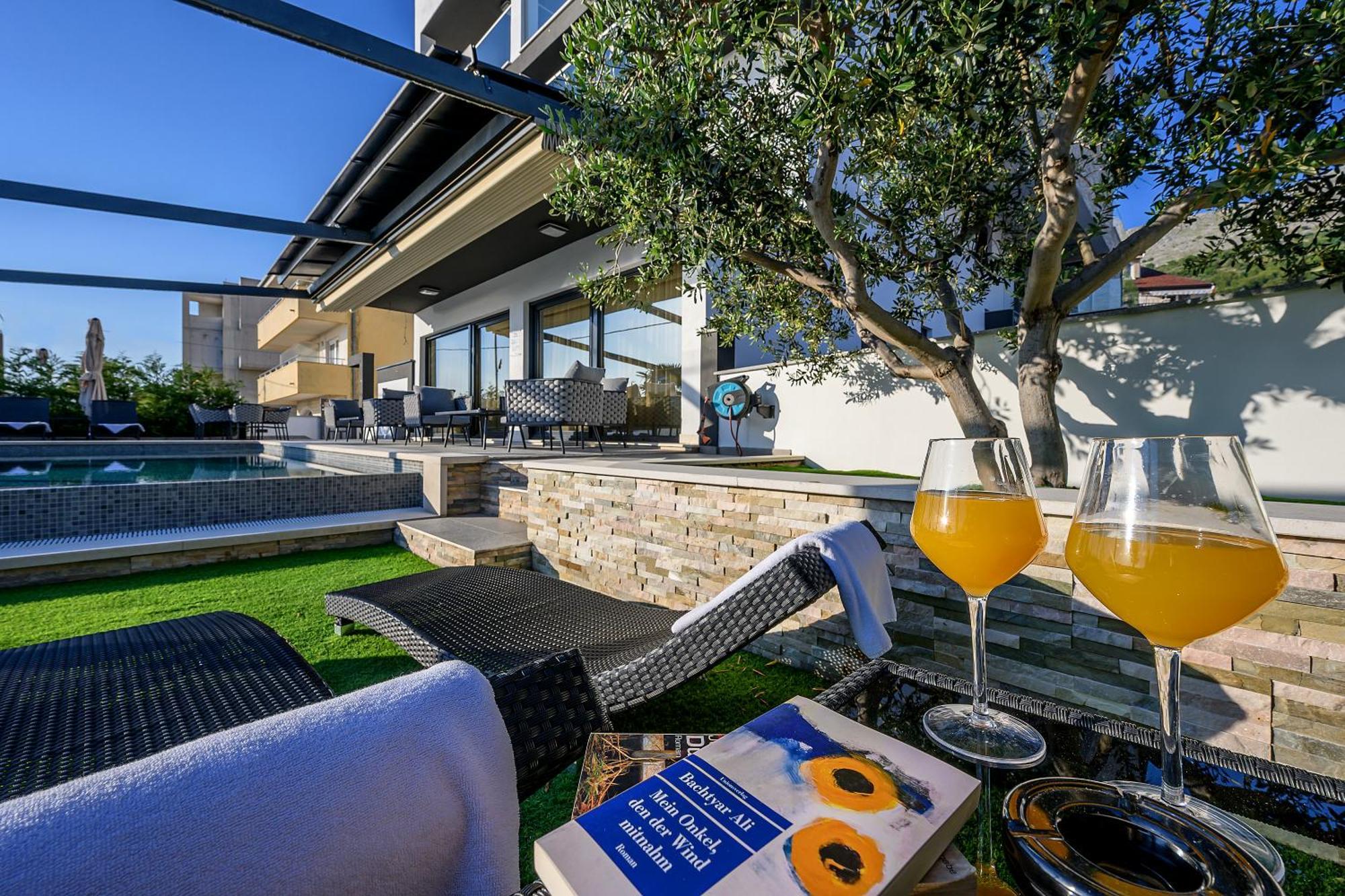 Villa Nani Podstrana Exteriör bild